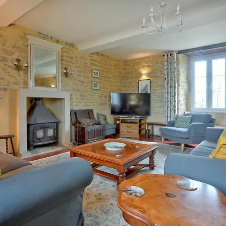3 Bedroom Lovely In Appeville